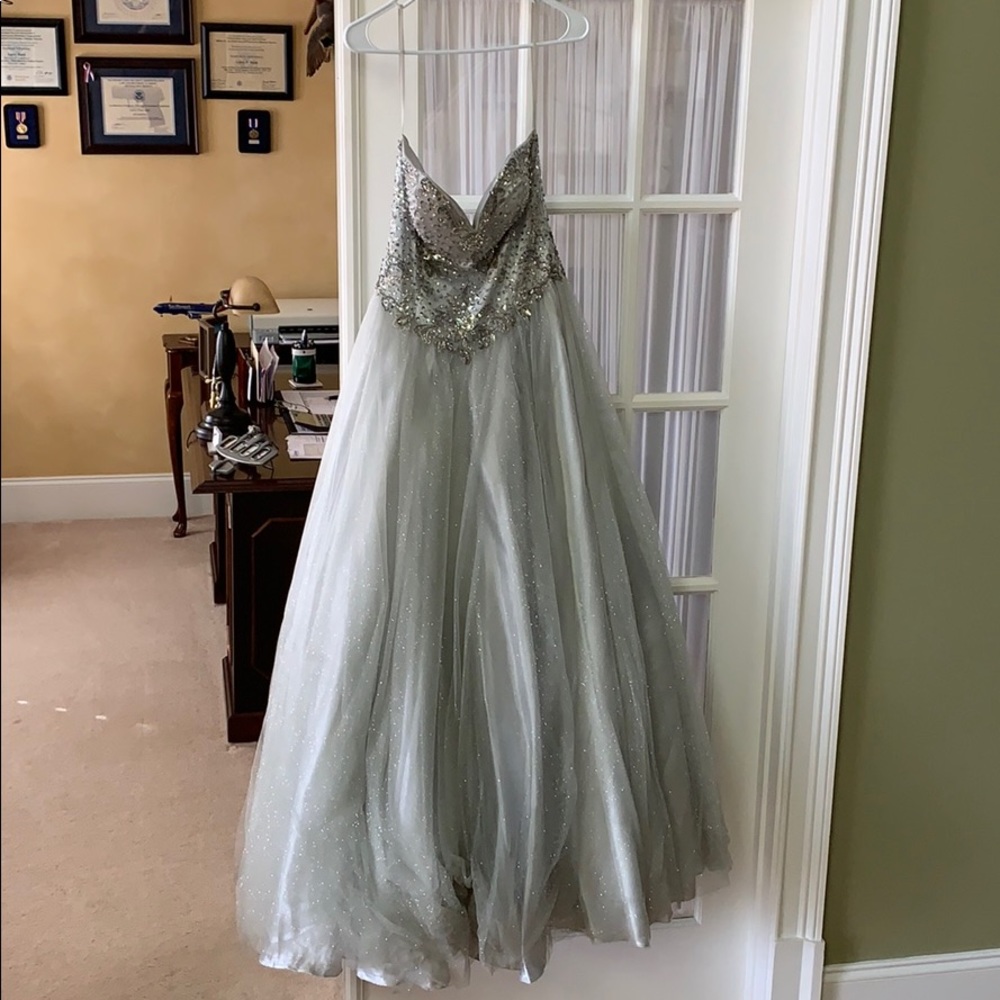 Prom / Homecoming Formal Dress